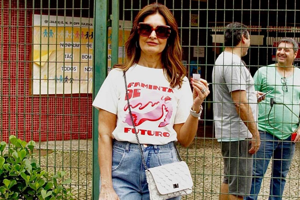 fátima bernardes votando nas eleições de 2022
