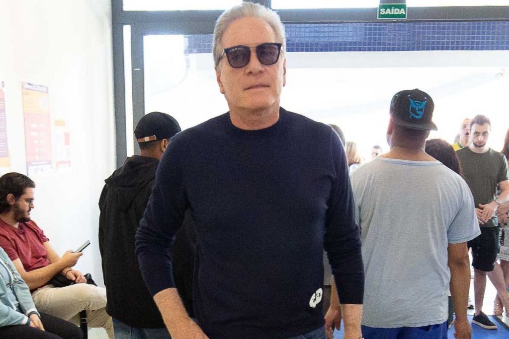 roberto justus votando nas eleições de 2022