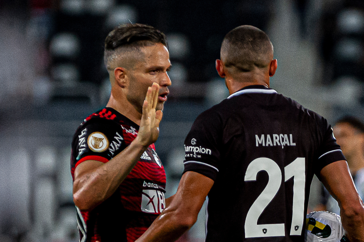 Torcida do Flamengo detona trio contra o Botafogo: “Não aguento mais” – Torcedores.com