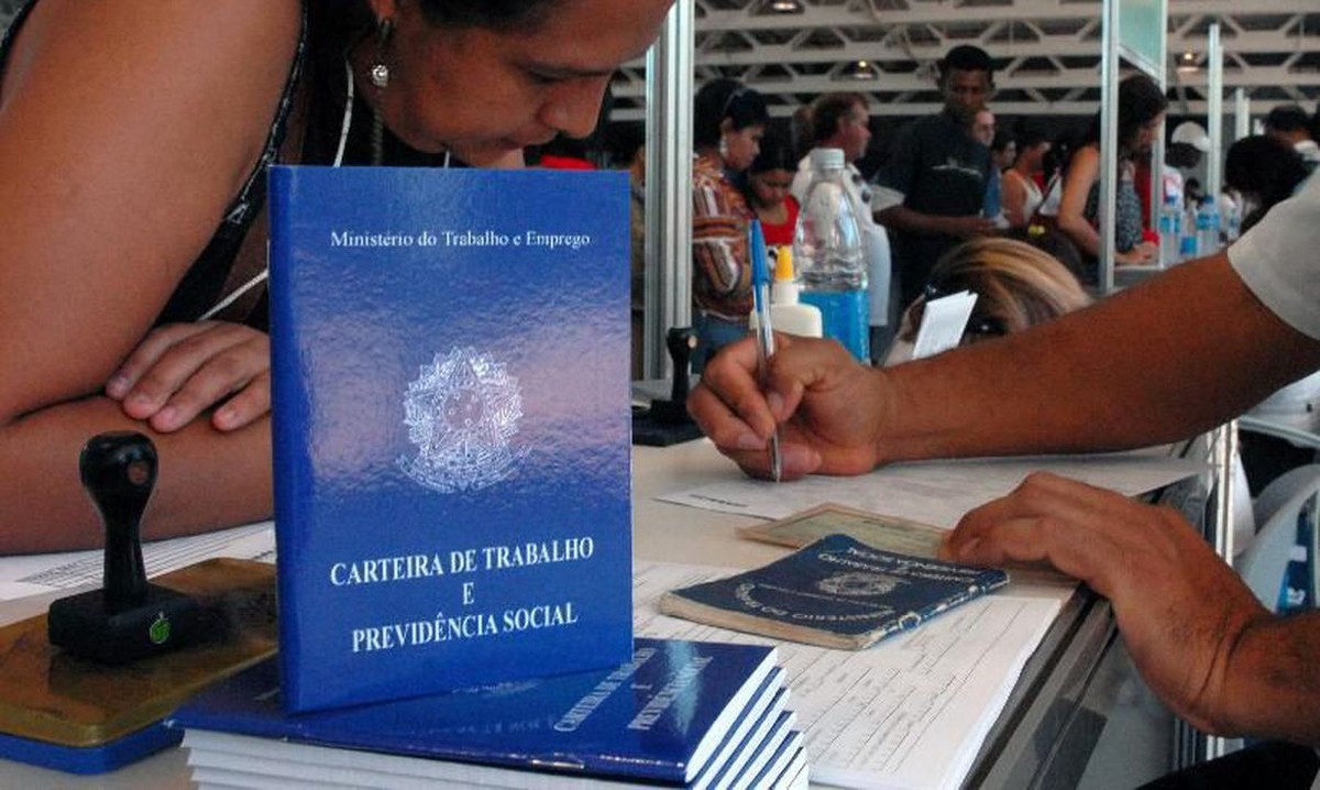 Agência do Trabalho oferece 568 vagas de emprego em 20 cidades de Pernambuco nesta segunda – Globo