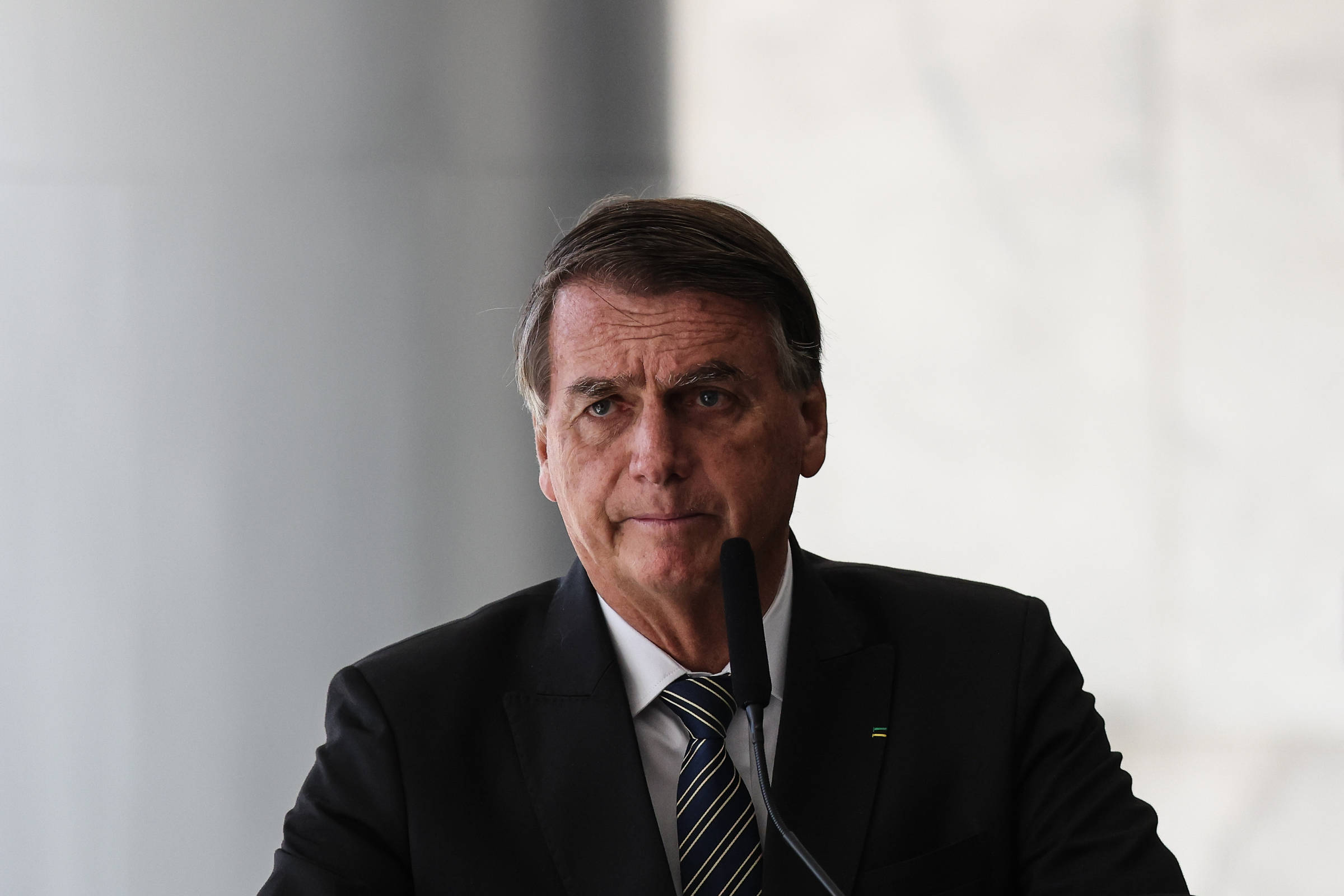 Bolsonaro fala em tom de ultimato ao Judiciário, ataca Lula e diz ter a maioria no país – UOL