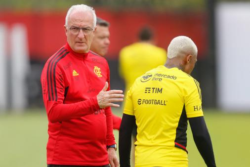 Flamengo diminui lista de desfalques e chega com 'time completo' para sequência no Brasileirão – LANCE!