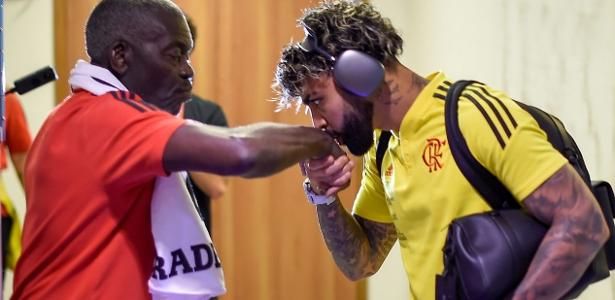 Flamengo viaja para final da Libertadores sem 'bênção' de Denir – UOL
