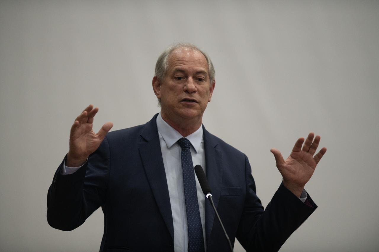Ataques de Ciro Gomes a Lula abrem racha interno no PDT – Metrópoles