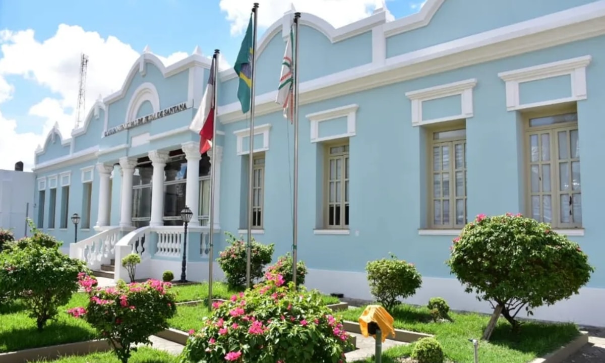 Câmara de Feira de Santana abre concurso com 28 vagas – iBahia