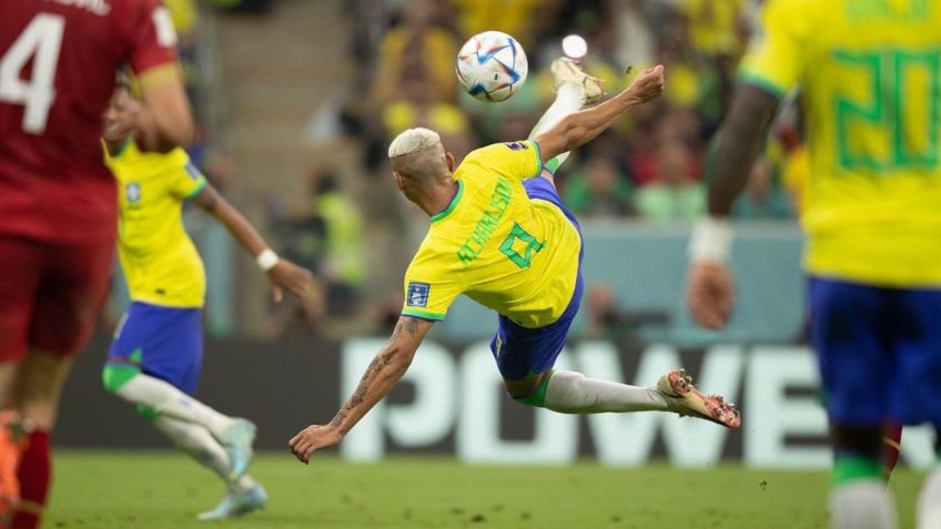 Seleção brasileira pode se classificar para as oitavas nesta 2ª – Poder360