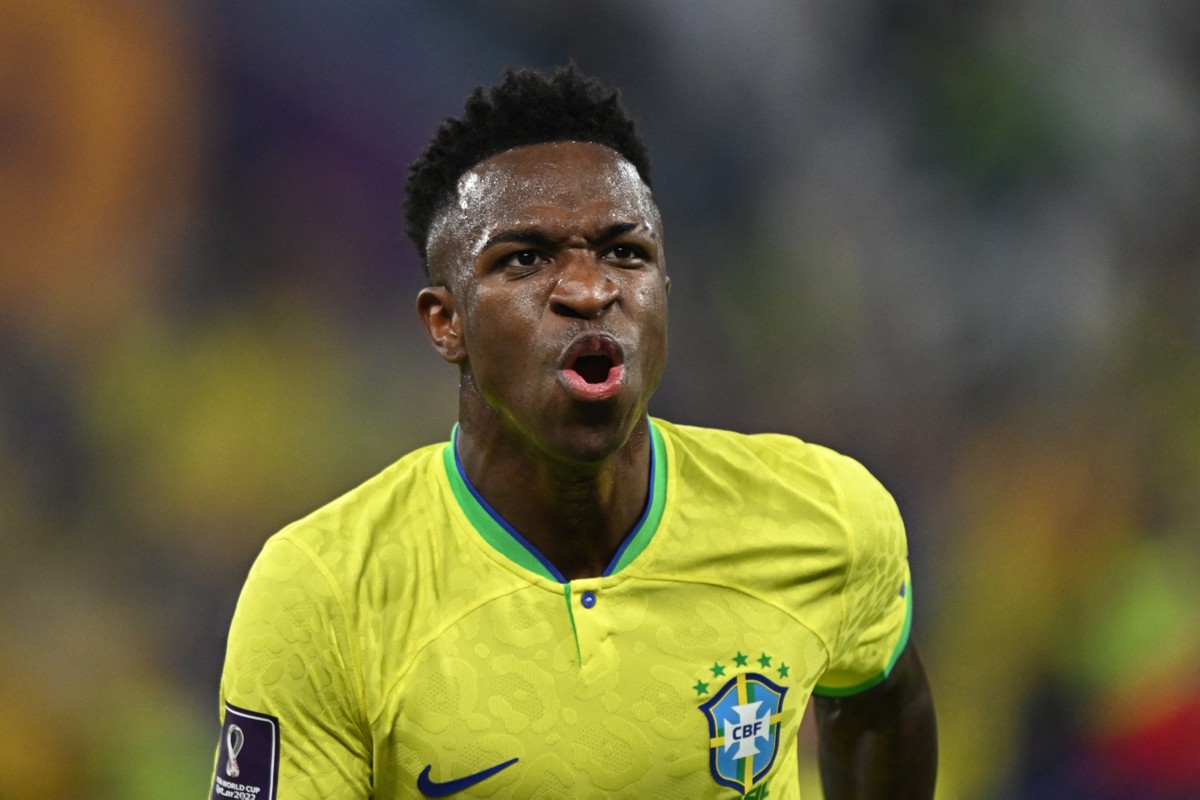 Análise: Brasil desfila pelas pontas em noite de Neymar coadjuvante de luxo – Globo.com