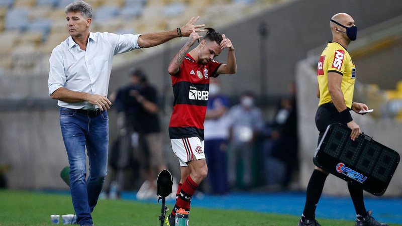 Grêmio abre o jogo sobre chegada de Michael, ex-Flamengo – SportBuzz