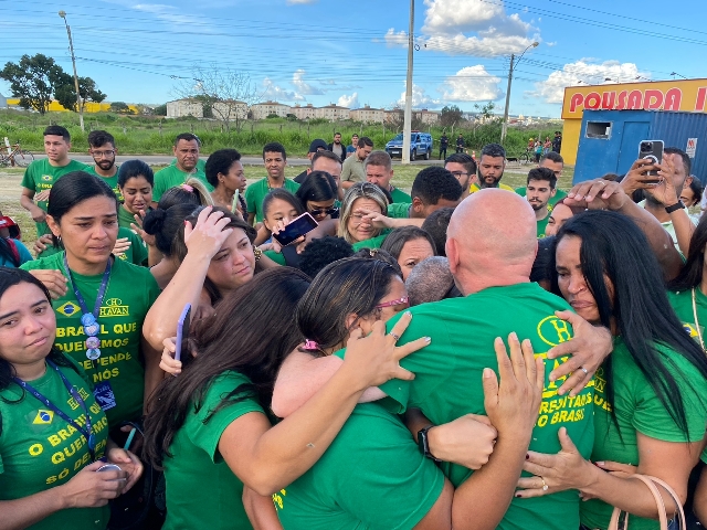 Luciano Hang visita Bahia após loja da Havan pegar fogo em … – Acorda Cidade