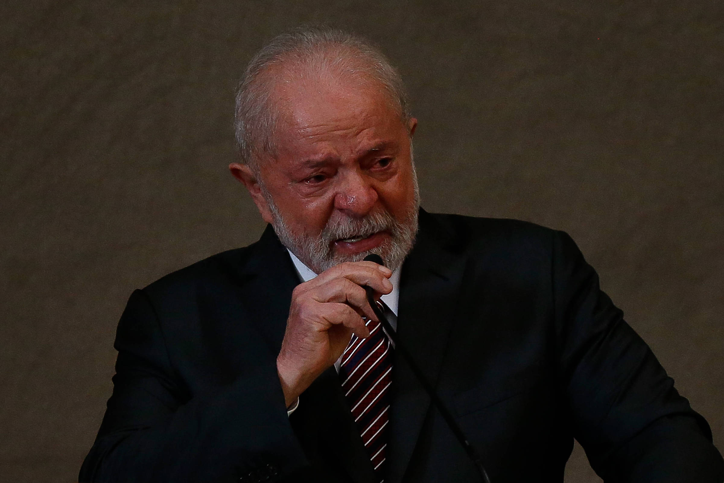 'Lula day' político retoma nós contra eles e herança maldita – UOL