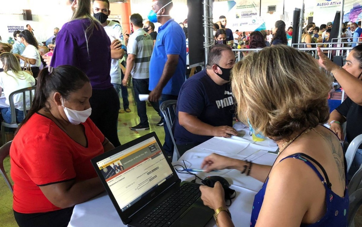 Programa Mais Empregos oferece 4,3 mil vagas de trabalho com salário de até R$ 5 mil, em Goiânia – Globo.com