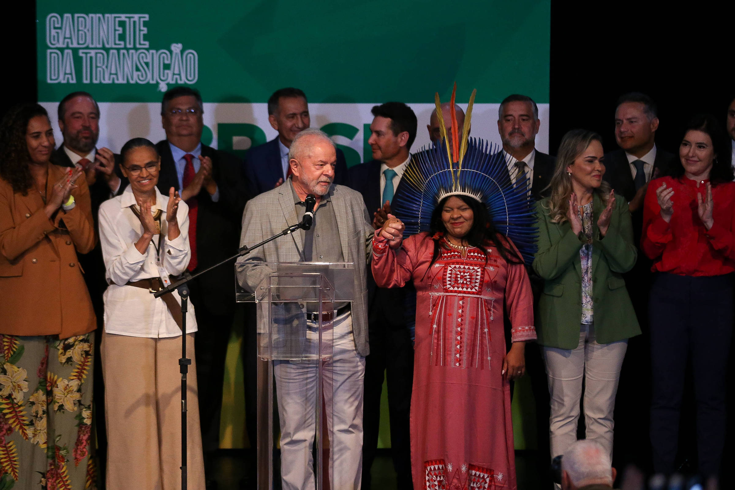 Conheça ministras e ministros anunciados por Lula – UOL