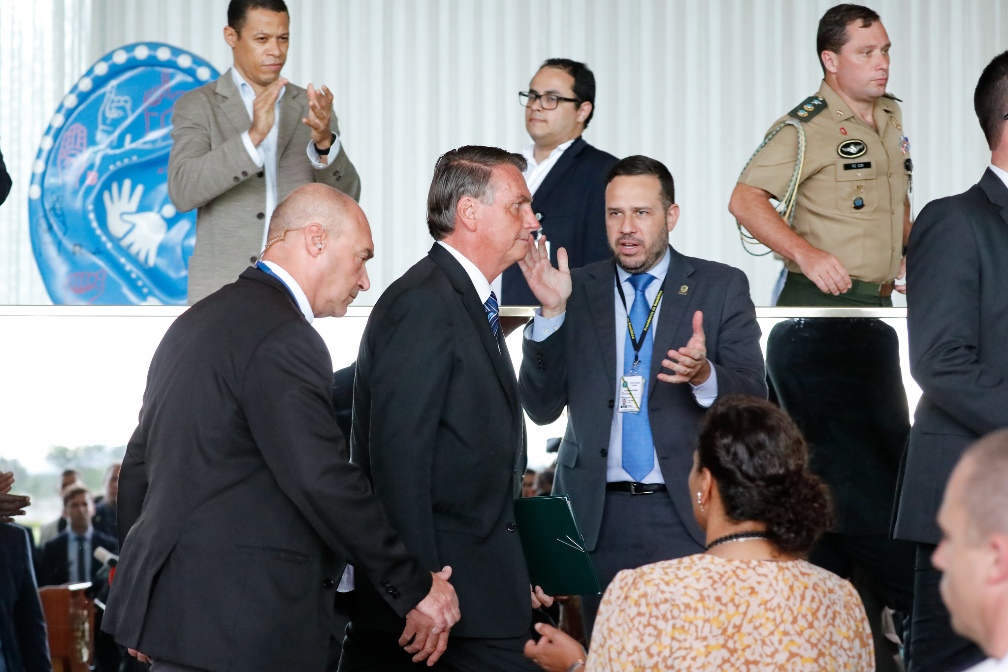 Bolsonaro trabalhou somente 24 minutos por dia depois das eleições – Congresso em Foco