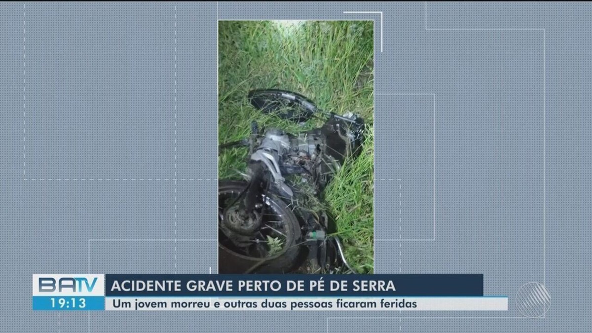 Homem morre e duas pessoas ficam feridas após acidente entre motos e caminhão na BA; vítimas eram da mesma família – G1