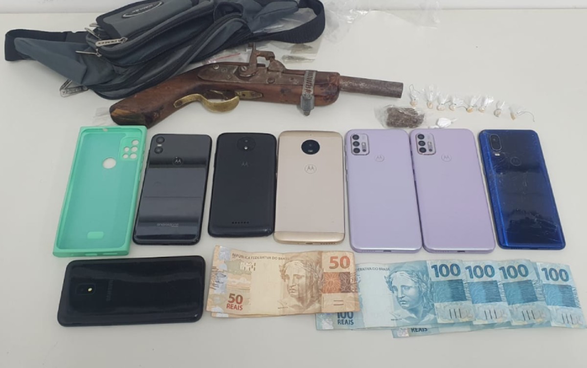 Suspeitos de roubos e tráfico de drogas são presos em Alagoinhas – Globo.com