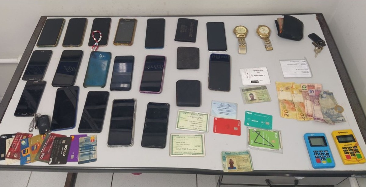Cinco pessoas são presas por furtar 16 celulares em show na Bahia – Globo.com
