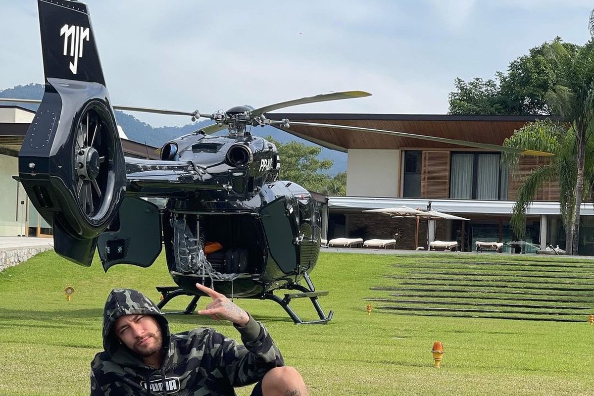 Coleção particular de Neymar vai de Ferrari a helicóptero e vale … – Autoesporte
