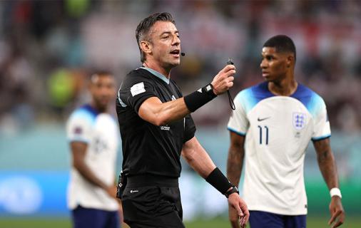 Polêmica em Copa do Mundo e 'mestre' em expulsões: Raphael Claus será o árbitro de São Paulo x Corinthians – LANCE!