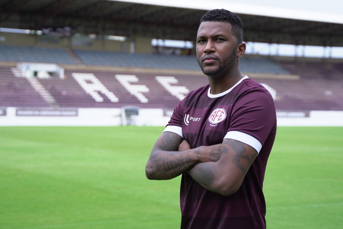 Ferroviária confirma contratação de Douglas Coutinho, artilheiro do Londrina na Série B – Globo