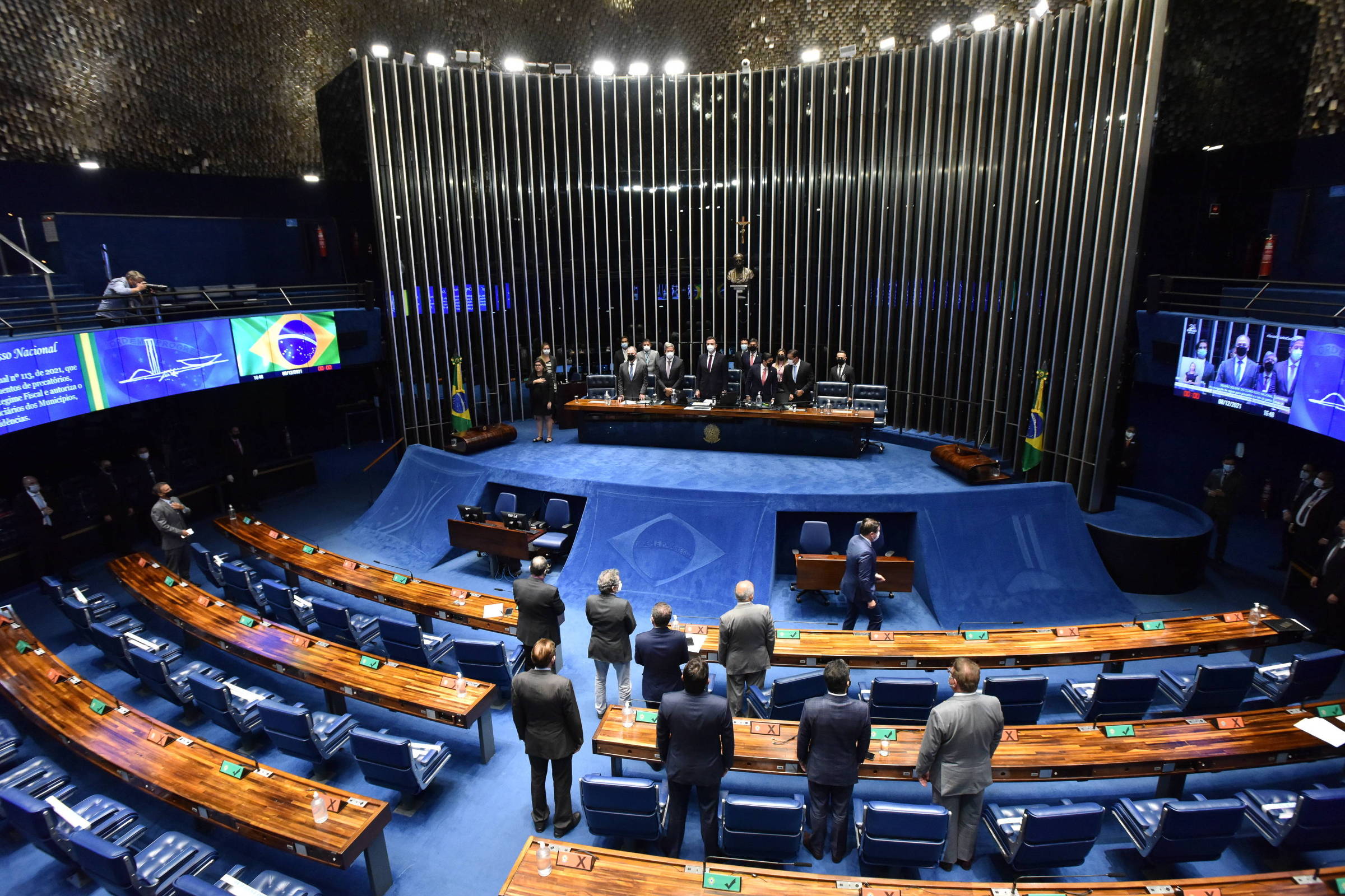 Entenda as eleições para comando de Câmara e Senado e o que está em jogo – UOL