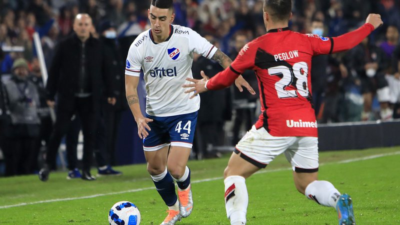 Vasco anuncia contratação de uruguaio que esteve na Copa do Mundo – SportBuzz