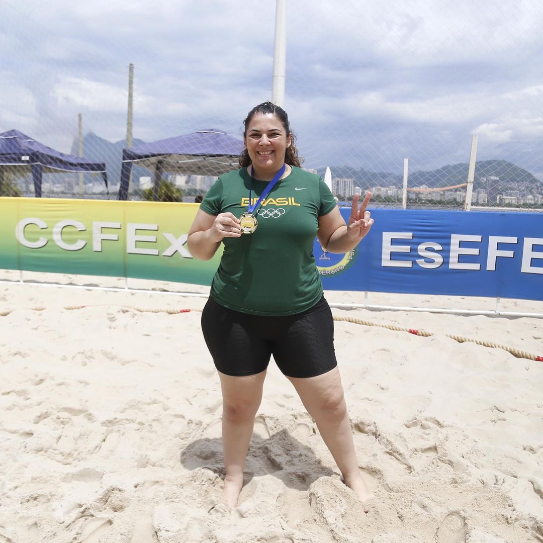 Keila Calaça é campeã do Campeonato Brasileiro de Beach Wrestling – Esporte Goiano