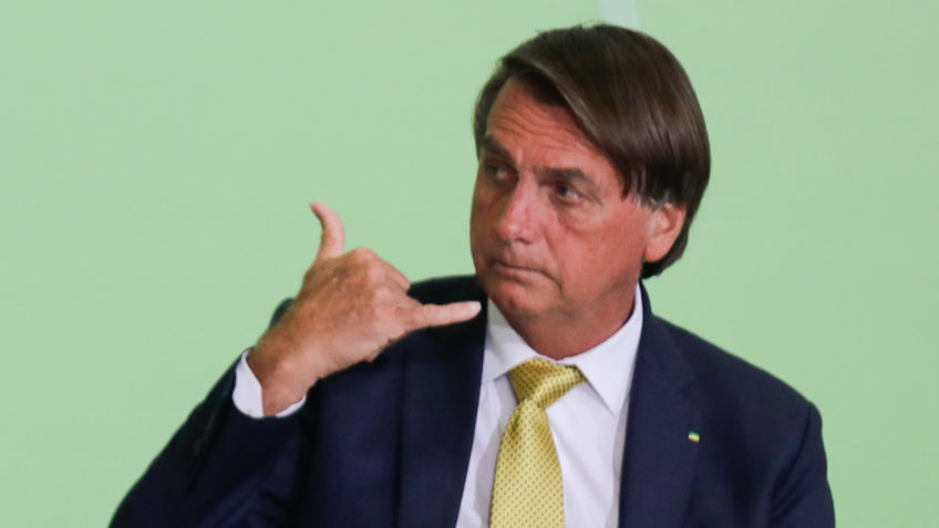 Bolsonaro ainda não tem data para voltar ao Brasil – Poder360