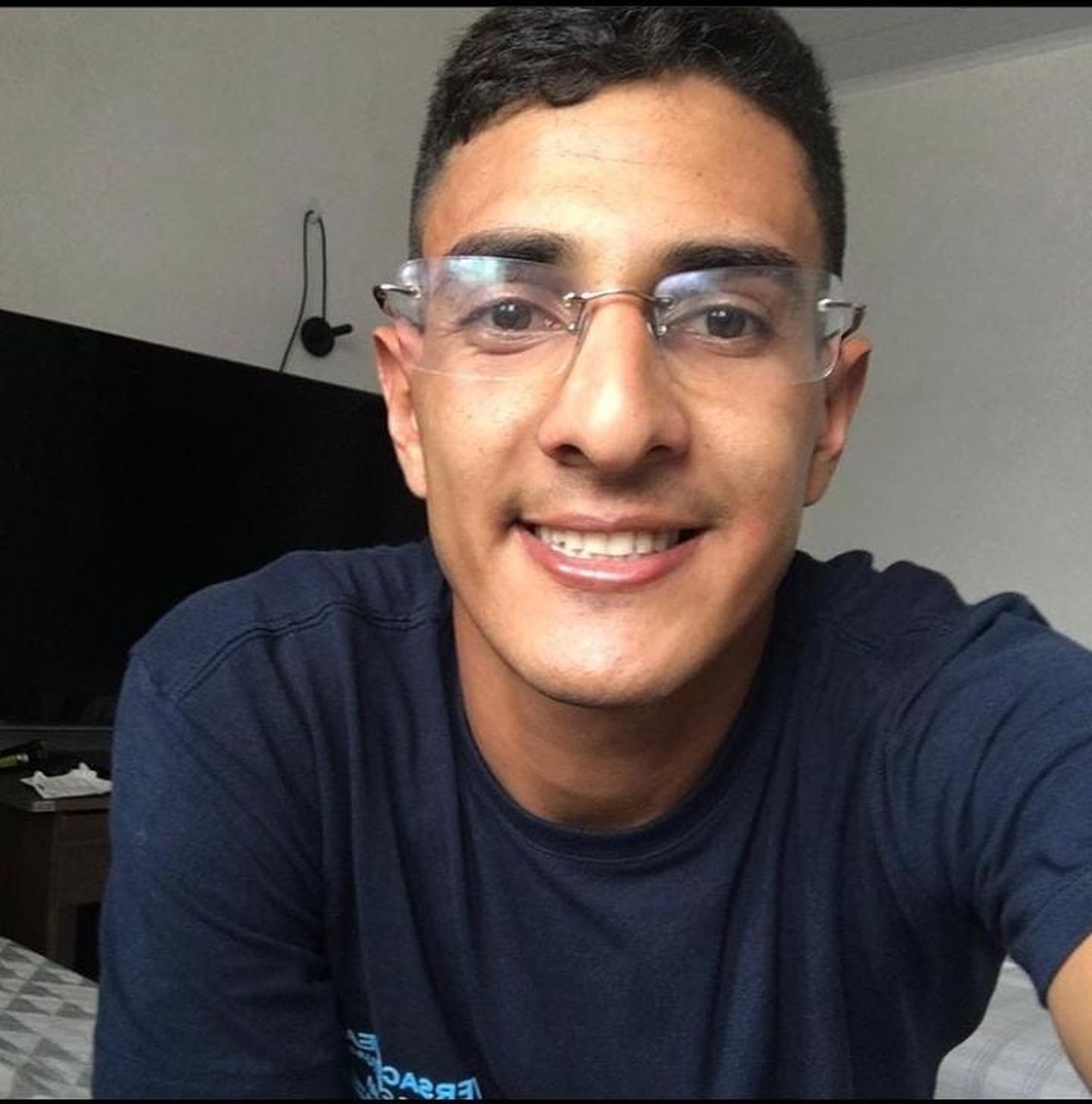 Soldado do Exército morre após colidir moto em van na PE-217, em Alagoinha – Globo.com